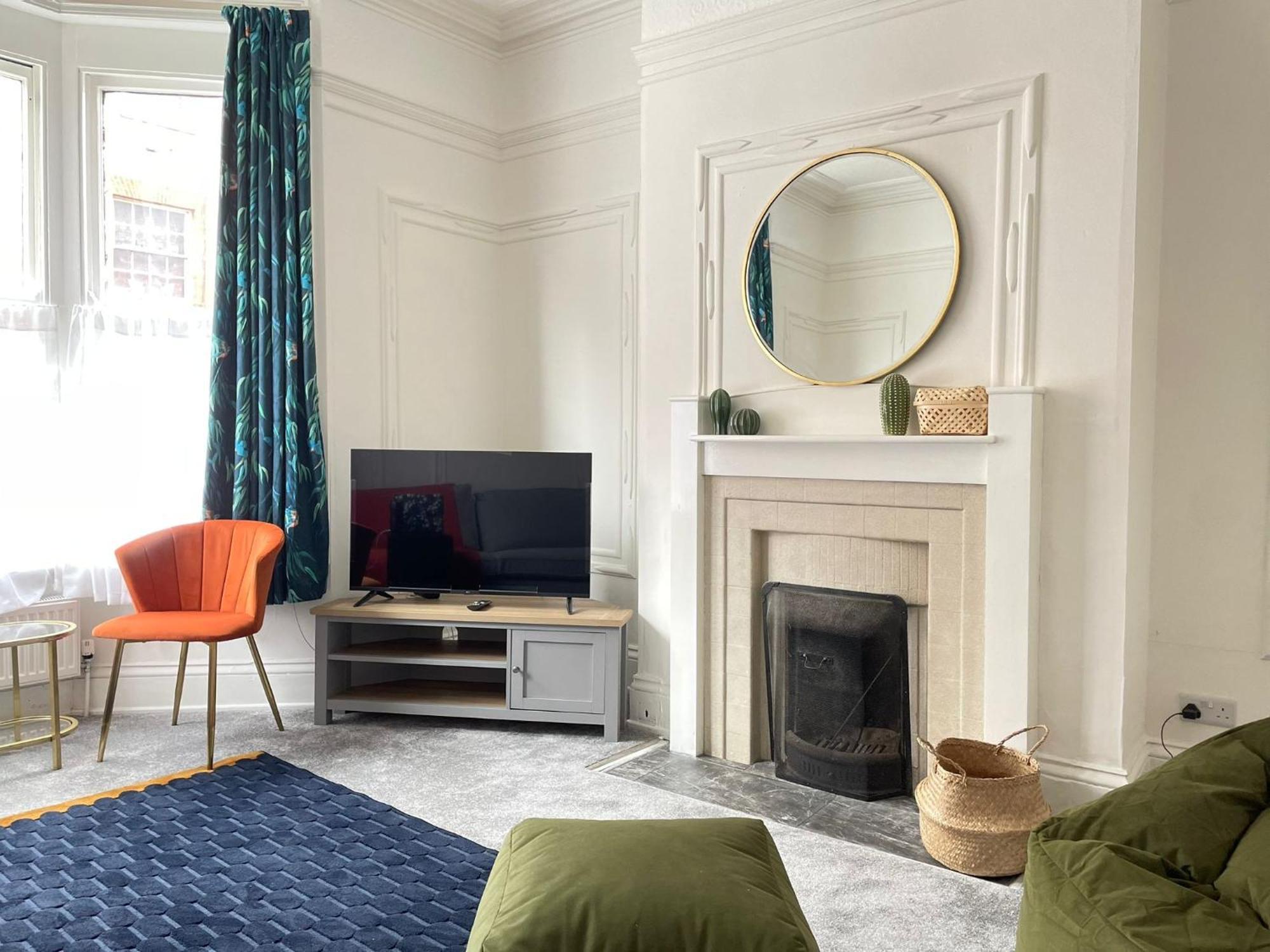 Vakantiehuis Spacious Victorian For 10 Across Royal Infirmary With Free Parking *