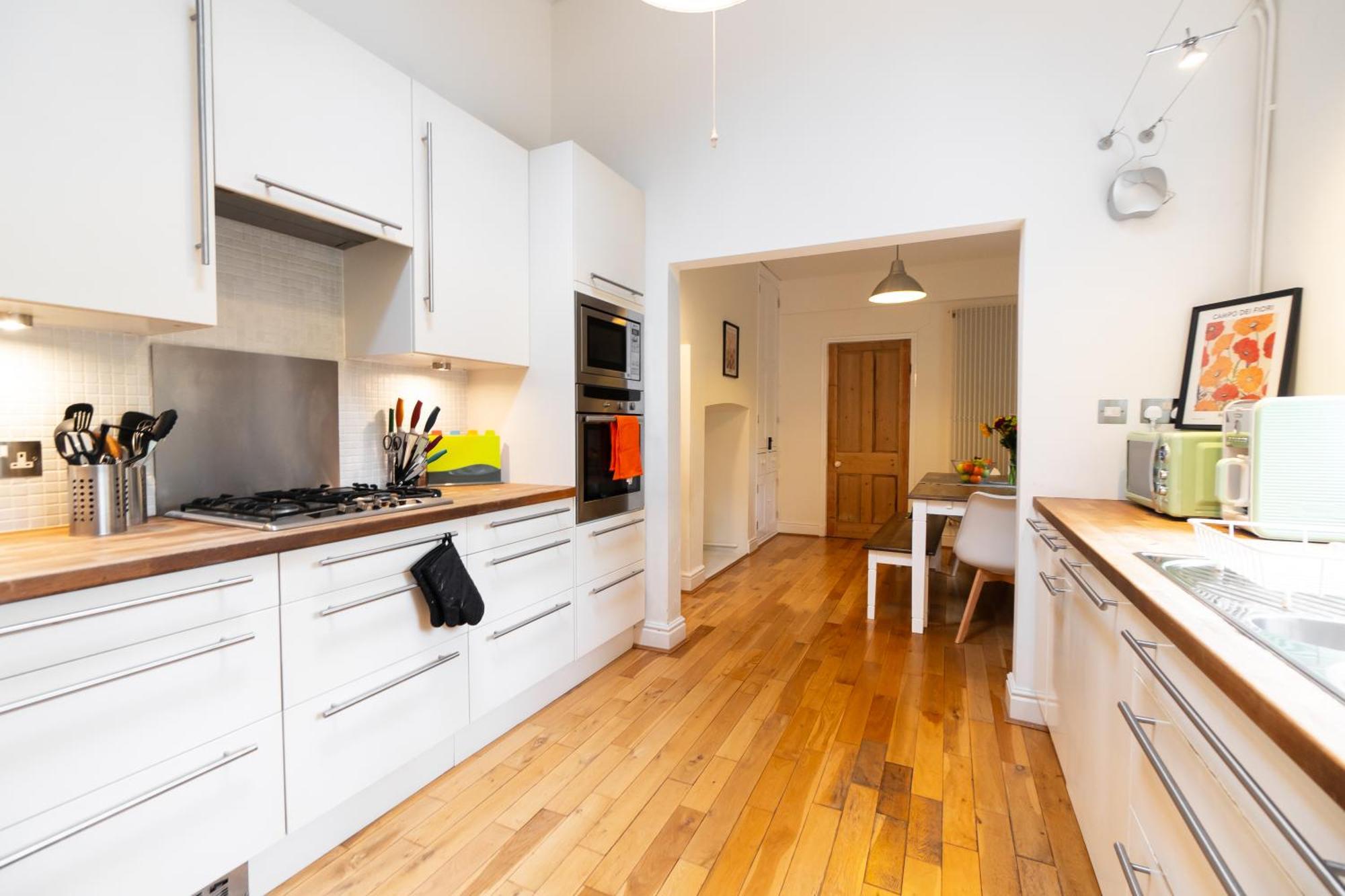 Vakantiehuis Spacious Victorian For 10 Across Royal Infirmary With Free Parking