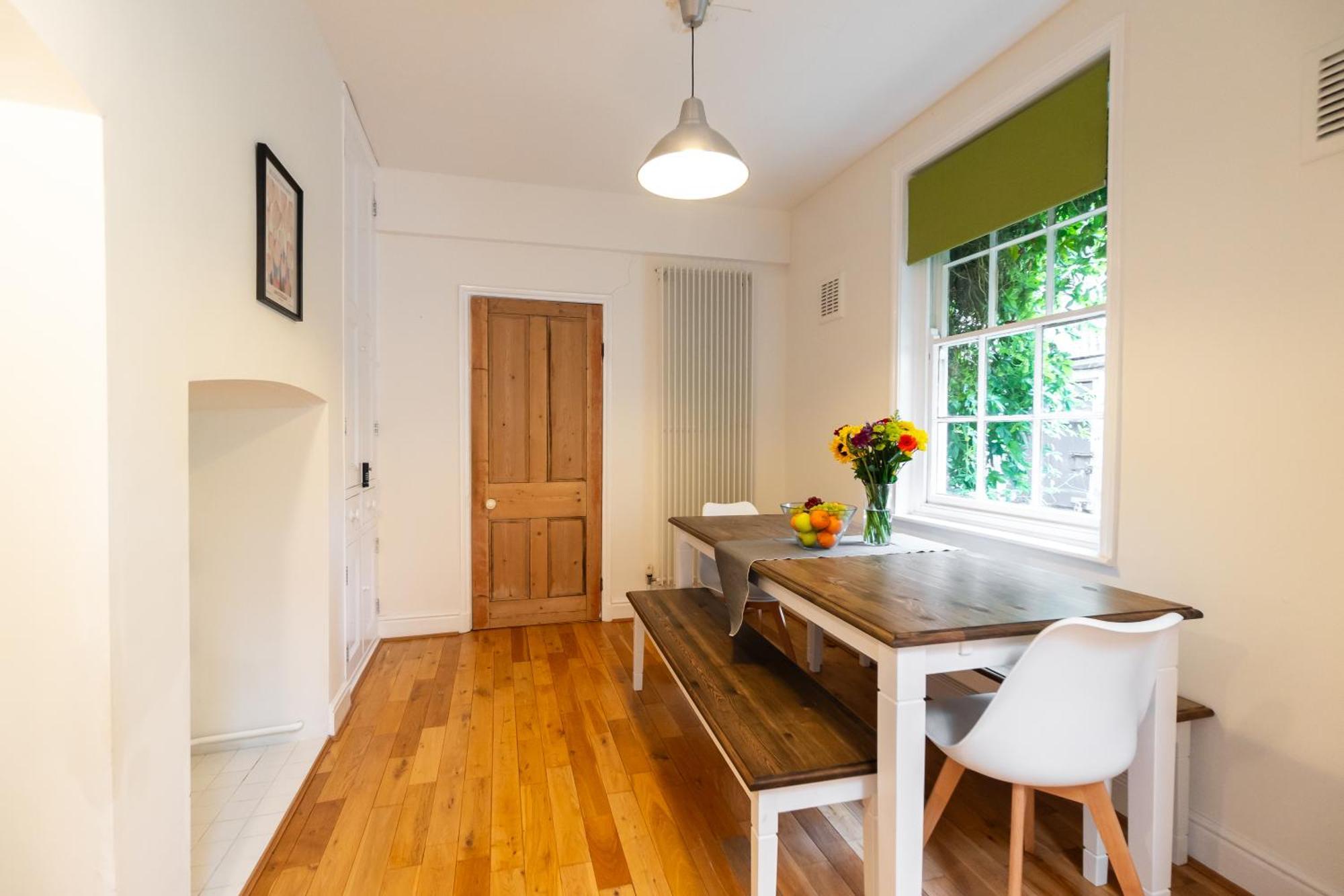 Vakantiehuis Spacious Victorian For 10 Across Royal Infirmary With Free Parking